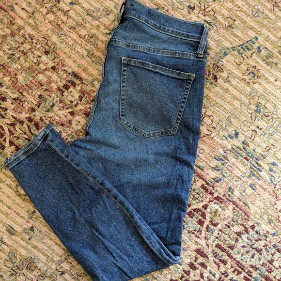 Gap True Skinny Mid-Rise Jeans - Picture 6 of 7